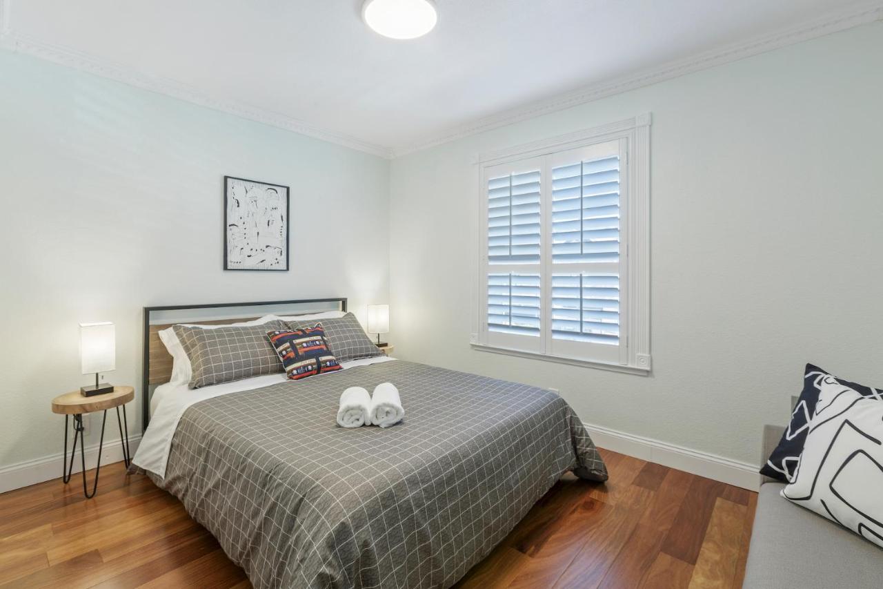 פסיפיקה @ Marbella Lane - Buckingham Place Laundry + P מראה חיצוני תמונה